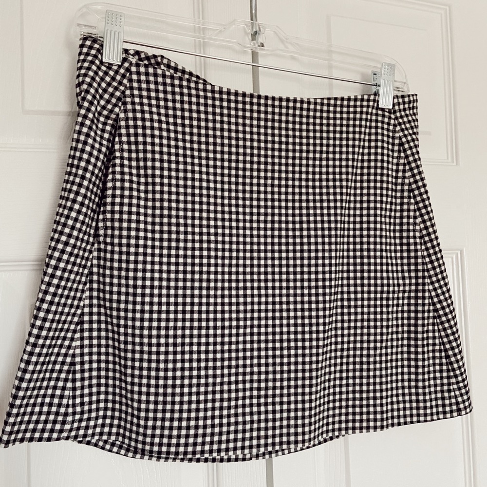 Urban Outfitters black and white gingham skirt
